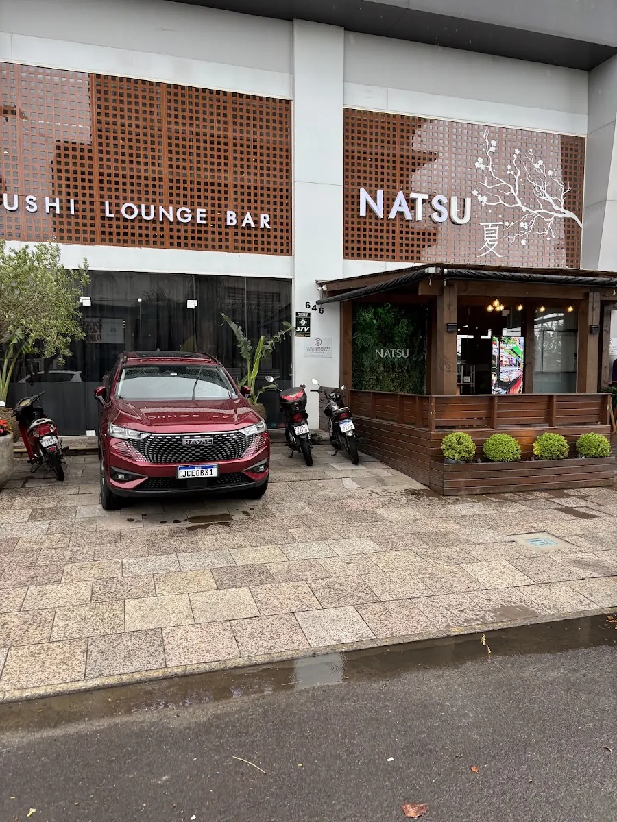Ambiente do Natsu Sushi Lounge Bar em Capão da Canoa