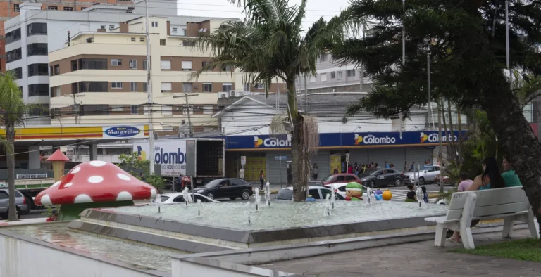 Fonte em praça de Capão da Canoa