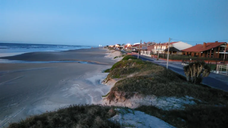 Paisagem da praia de Xangri-Lá em foto de arquivo